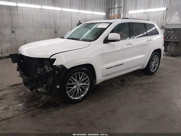 1C4RJFJG2HC948056 — 2017 Jeep Grand Cherokee, фото 2 с аукциона IAAI, Передняя часть