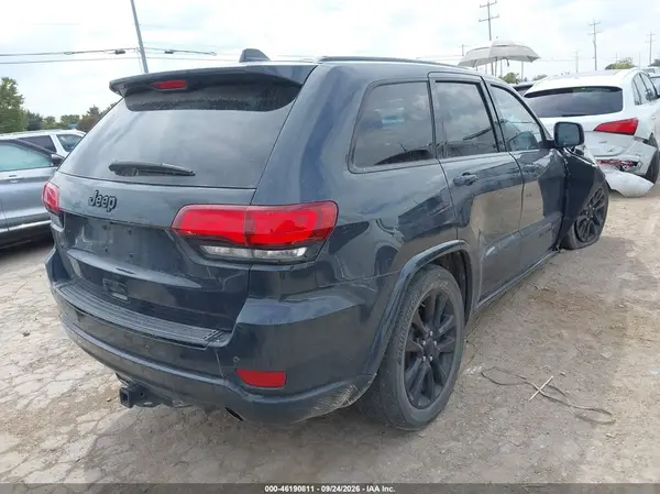 1C4RJEAG2HC722271 — 2017 Jeep Grand Cherokee, фото 4 с аукциона IAAI, Передняя часть справа