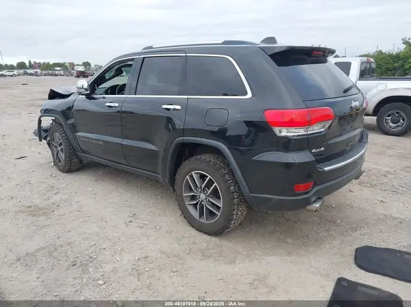 1C4RJFBT1HC915013 — 2017 Jeep Grand Cherokee, фото 3 с аукциона IAAI, Передняя часть