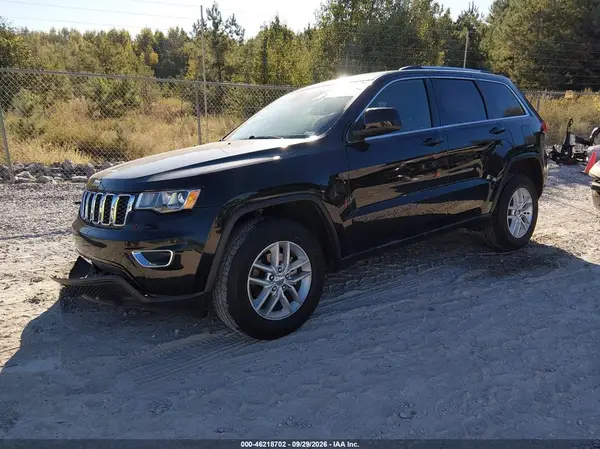 1C4RJEAG4HC664518 — 2017 Jeep Grand Cherokee, фото 2 с аукциона IAAI, Передняя часть справа