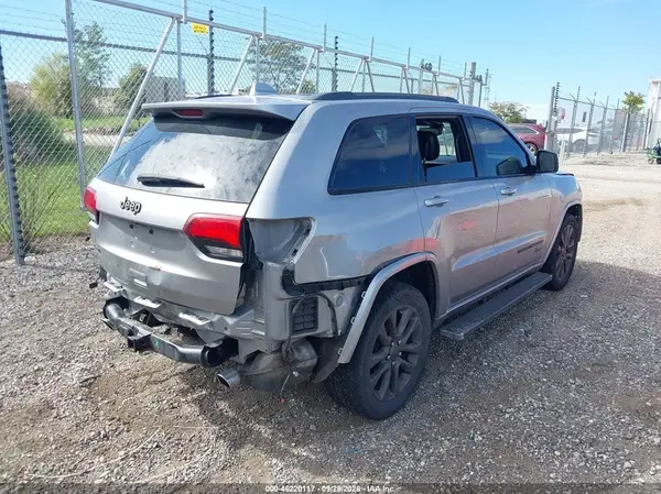 1C4RJFBGXHC646898 — 2017 Jeep Grand Cherokee, фото 4 с аукциона IAAI, Передняя часть
