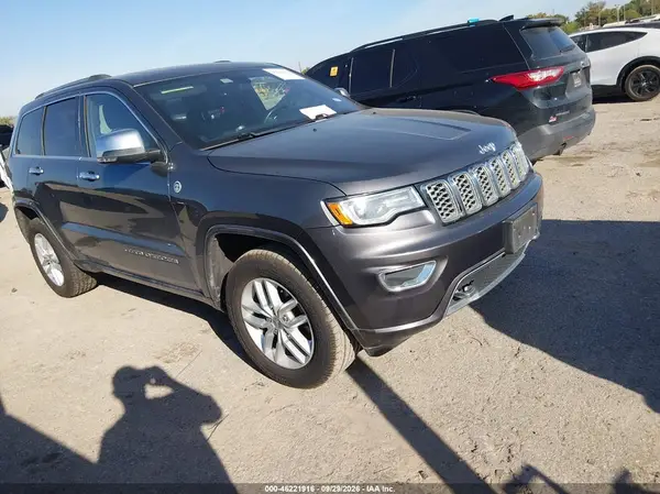 1C4RJFCG3HC617449 — 2017 Jeep Grand Cherokee, Естественный износ (Normal Wear & Tear), фото до ремонта