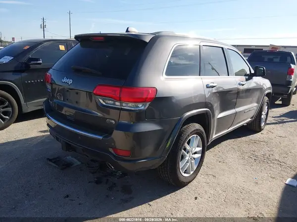1C4RJFCG3HC617449 — 2017 Jeep Grand Cherokee, фото 4 с аукциона IAAI 08.10.2026, Естественный износ