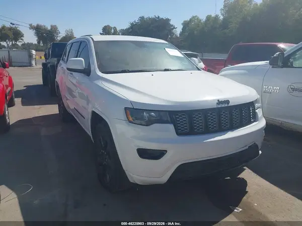 1C4RJEAG9HC813392 — 2017 Jeep Grand Cherokee, Естественный износ (Normal Wear & Tear), фото до ремонта