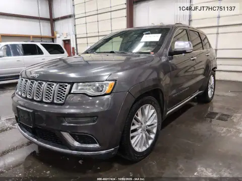 2017 Jeep Grand Cherokee Summit 4X4 VIN 1C4RJFJT7HC751137 фото 3