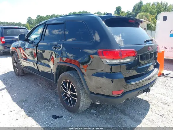 1C4RJFLT8JC363563 — 2018 Jeep Grand Cherokee, фото 3 с аукциона IAAI 13.10.2026, Естественный износ