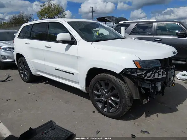 1C4RJECG1JC380363 — 2018 Jeep Grand Cherokee, Передняя часть (Front End), фото до ремонта