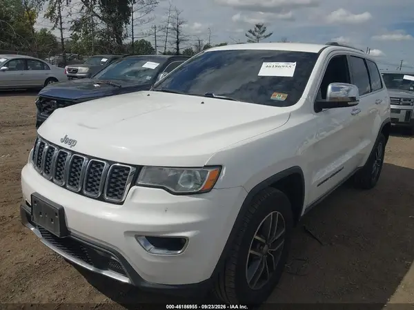1C4RJFBG8JC139701 — 2018 Jeep Grand Cherokee, фото 2 с аукциона IAAI, Передняя часть