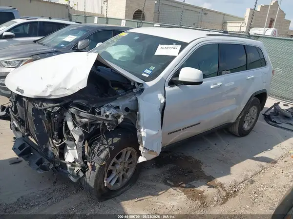 1C4RJEAG0JC182022 — 2018 Jeep Grand Cherokee, фото 2 с аукциона IAAI, Передняя часть