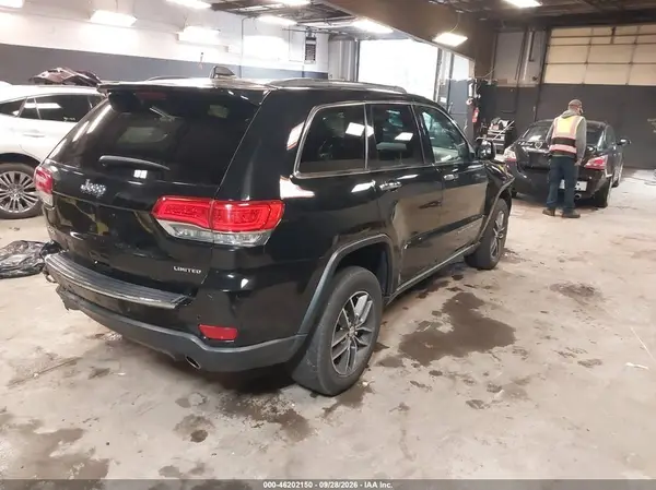 1C4RJFBG1JC356927 — 2018 Jeep Grand Cherokee, фото 4 с аукциона IAAI, Передняя часть