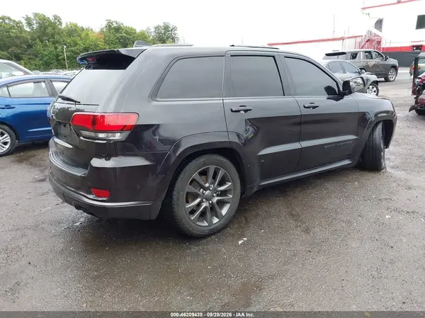 1C4RJFCGXJC505057 — 2018 Jeep Grand Cherokee, фото 4 с аукциона IAAI, Передняя часть