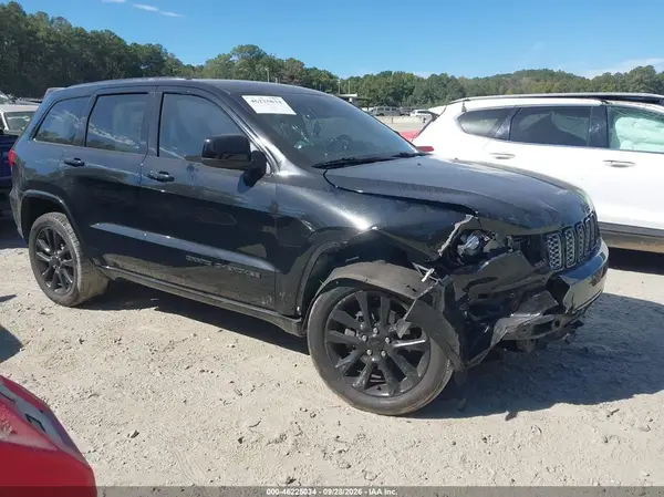 1C4RJEAG9JC304490 — 2018 Jeep Grand Cherokee, Передняя часть (Front End), фото до ремонта