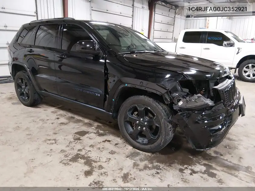 2018 Jeep Grand Cherokee Upland 4X4 VIN 1C4RJFAG0JC352921 фото 2