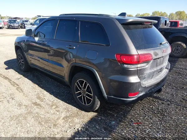 1C4RJFLG4KC686707 — 2019 Jeep Grand Cherokee, фото 3 с аукциона IAAI, Град