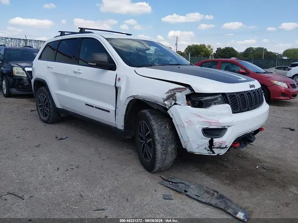 1C4RJFLG6KC641137 — 2019 Jeep Grand Cherokee, Передняя часть (Front End), фото до ремонта