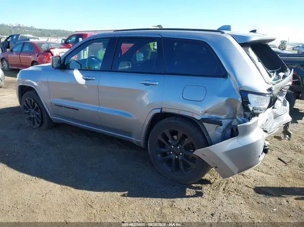 1C4RJFAG7KC566466 — 2019 Jeep Grand Cherokee, фото 3 с аукциона IAAI, Задняя часть