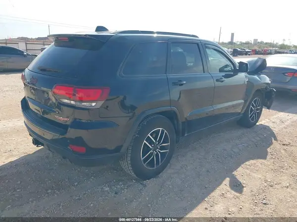 1C4RJFLG2LC347557 — 2020 Jeep Grand Cherokee, фото 4 с аукциона IAAI, Передняя часть