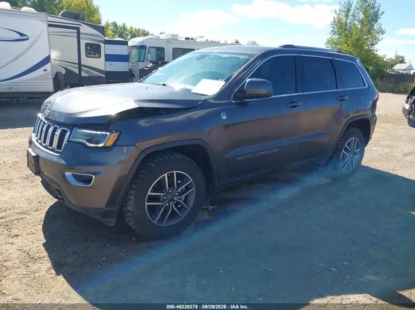 1C4RJFAG5LC362752 — 2020 Jeep Grand Cherokee, фото 2 с аукциона IAAI, Передняя часть