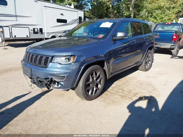 1C4RJFBG6MC535825 — 2021 Jeep Grand Cherokee, фото 2 с аукциона IAAI, Передняя часть