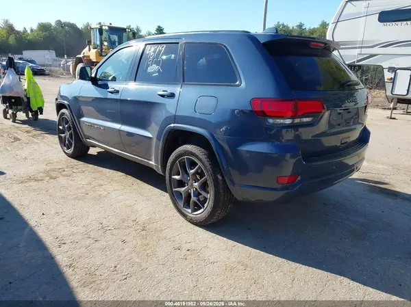 1C4RJFBG6MC535825 — 2021 Jeep Grand Cherokee, фото 3 с аукциона IAAI, Передняя часть