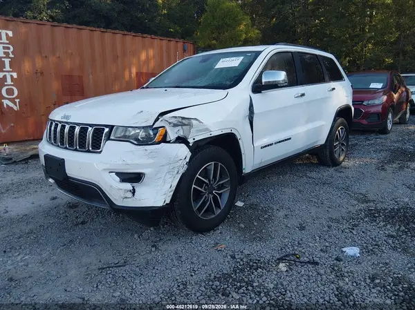 1C4RJFBG1MC700891 — 2021 Jeep Grand Cherokee, фото 2 с аукциона IAAI, Передняя часть слева