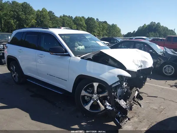 1C4RJHBG8PC562766 — 2023 Jeep Grand Cherokee, Передняя часть (Front End), фото до ремонта