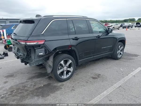 1C4RJYB61P8786035 — 2023 Jeep Grand Cherokee, фото 4 с аукциона IAAI, Задняя часть