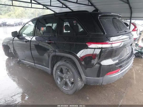 1C4RJHBG2PC547681 — 2023 Jeep Grand Cherokee, фото 3 с аукциона IAAI, Передняя часть
