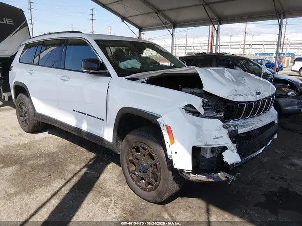 1C4RJKBGXP8825324 — 2023 Jeep Grand Cherokee, Передняя часть (Front End), фото до ремонта
