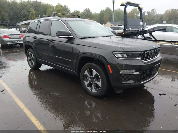 1C4RJYB68P8849227 — 2023 Jeep Grand Cherokee, Подтопление (Flood), фото до ремонта