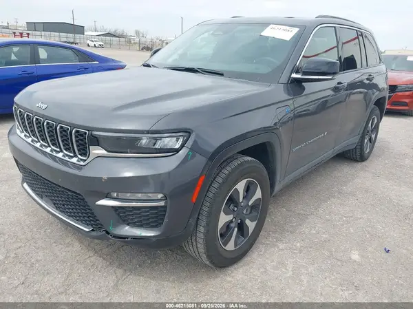 1C4RJYB68RC171501 — 2024 Jeep Grand Cherokee, фото 2 с аукциона IAAI 29.09.2026, LEFT & RIGHT SIDE