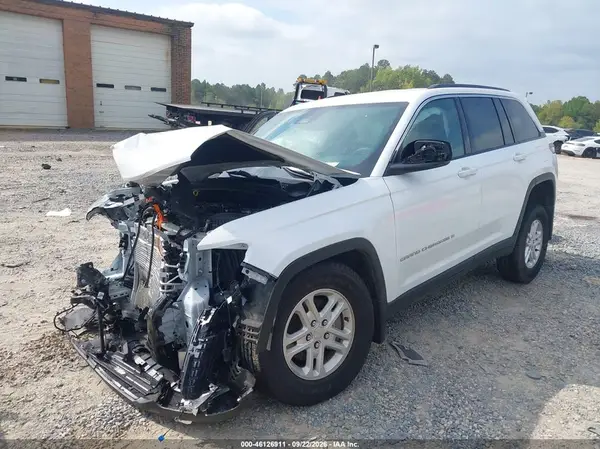 1C4RJGAG9SC334571 — 2025 Jeep Grand Cherokee, фото 2 с аукциона IAAI, Передняя часть