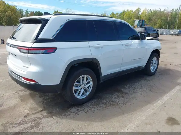 1C4RJHAG9SC292358 — 2025 Jeep Grand Cherokee, фото 4 с аукциона IAAI, Передняя часть