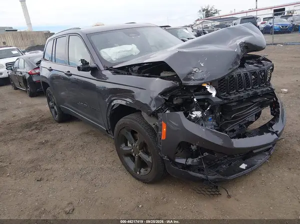 1C4RJHAGXS8772833 — 2025 Jeep Grand Cherokee, Передняя часть (Front End), фото до ремонта