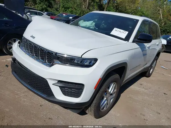 1C4RJHAG6SC274691 — 2025 Jeep Grand Cherokee, фото 2 с аукциона IAAI, Передняя часть
