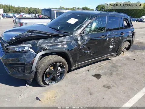 1C4RJHAG7S8790254 — 2025 Jeep Grand Cherokee, фото 2 с аукциона IAAI, Правый бок
