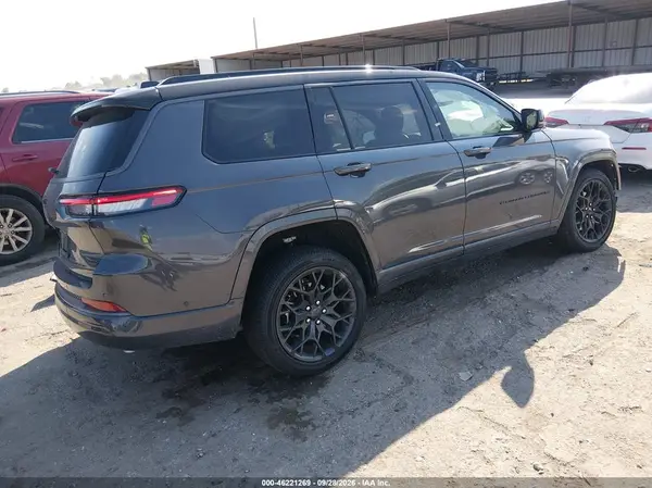 1C4RJKER1T8591047 — 2026 Jeep Grand Cherokee, фото 4 с аукциона IAAI, Передняя часть