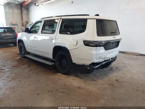 2026 Jeep Grand Wagoneer Limited Reserve 4x4 VIN 1C4SJVBP3TS176062 фото 3