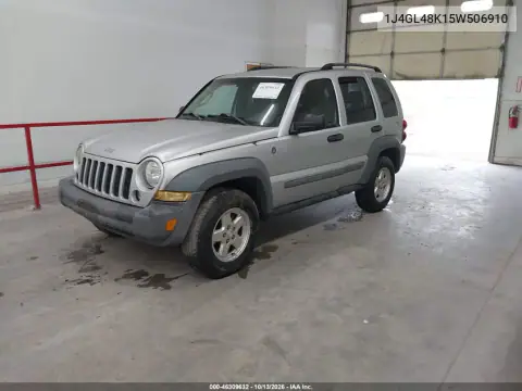 1J4GL48K15W506910 — 2005 Jeep Liberty (North America), фото 3 с аукциона IAAI 19.10.2026, Естественный износ