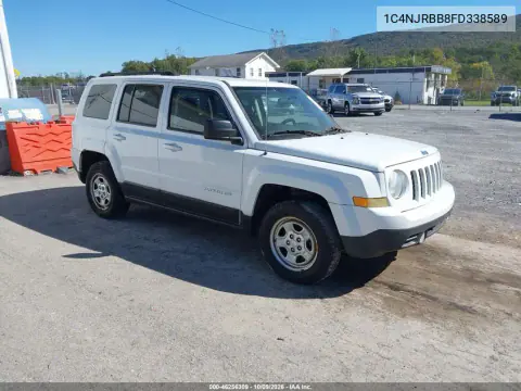 1C4NJRBB8FD338589 — 2015 Jeep Liberty (Patriot), Сзади, фото до ремонта