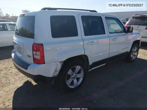 2015 Jeep Patriot Latitude VIN 1C4NJPFA1FD250537 фото 5
