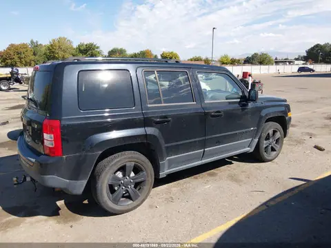 2015 Jeep Patriot Altitude Edition VIN 1C4NJPBA9FD318637 фото 4
