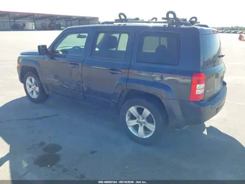 2014 Jeep Patriot Latitude VIN 1C4NJRFB8ED520642 фото 3