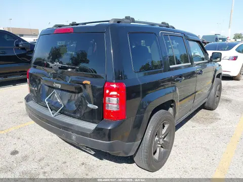2014 Jeep Patriot Latitude VIN 1C4NJRFB1ED501754 фото 4