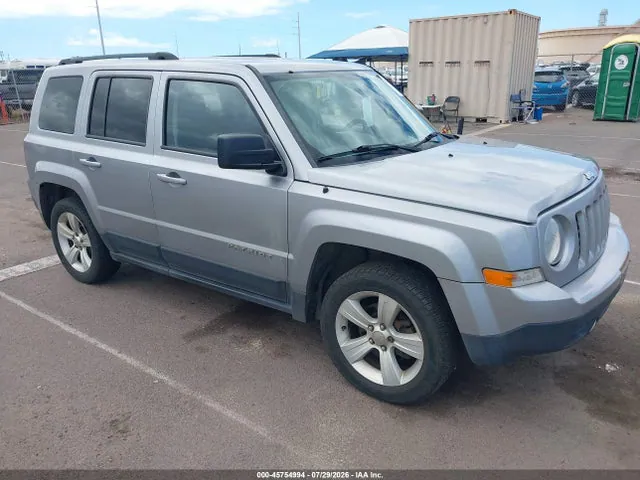 2016 Jeep Patriot Latitude VIN 1C4NJPFA6GD633357 фото 1