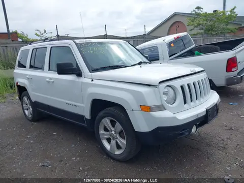 1C4NJRCB0FD195202 — 2015 Jeep Patriot Limited, Передняя часть (Front), фото до ремонта