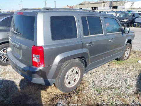 2014 Jeep Patriot Sport VIN 1C4NJPBA9ED571617 фото 4