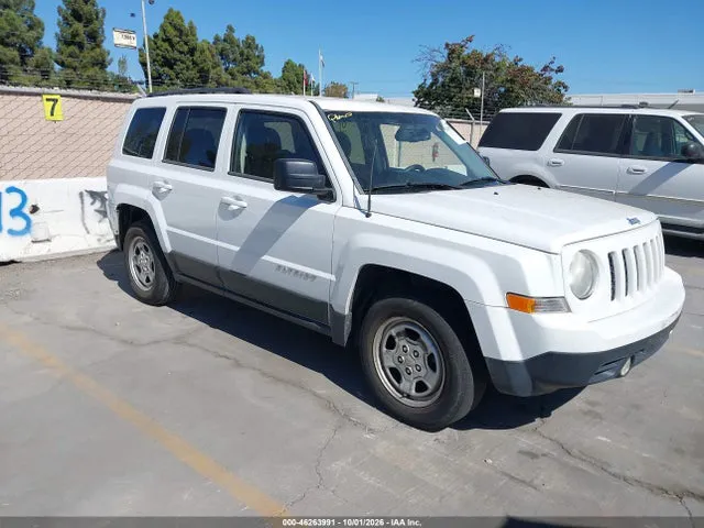2014 Jeep Patriot Sport VIN 1C4NJPBA3ED585433 фото 1