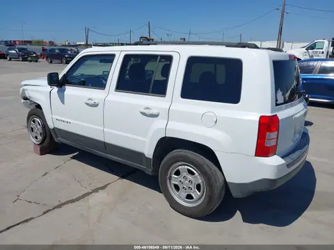 2015 Jeep Patriot Sport VIN 1C4NJPBA0FD285060 фото 3