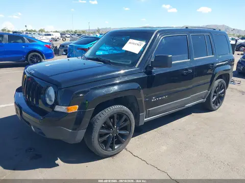 2015 Jeep Patriot Sport VIN 1C4NJPBB2FD386884 фото 2